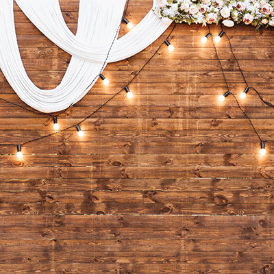 WS Our Wedding: Garland and Wood
